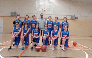 Birla Carbon Spain sponsors the Bezana-Soto womens basketball team with new sports kits